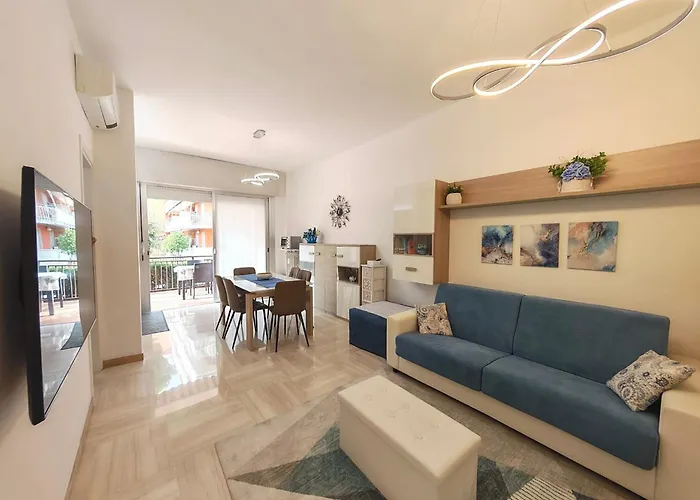 Eleganza In Centro Paese Con Terrazza E Giardino Apartment *