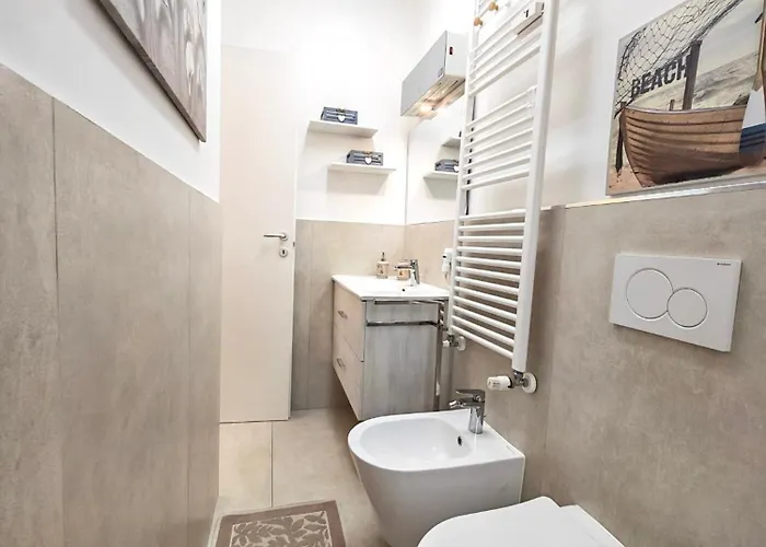 Apartment Eleganza In Centro Paese Con Terrazza E Giardino Andora