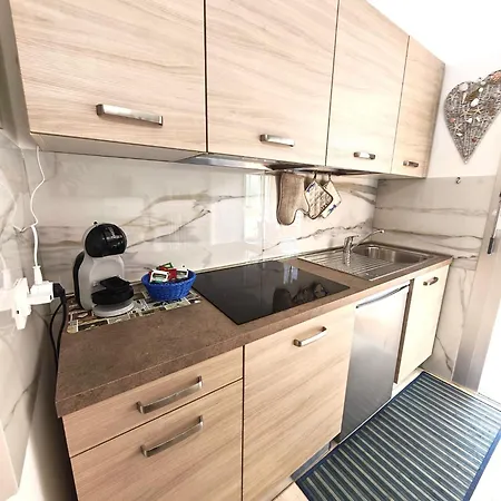 Apartamento Eleganza In Centro Paese Con Terrazza E Giardino *